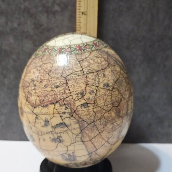 Decoupage Ostrich Egg African Big Five Crackle Finish On Stand African Art - Picture 9 of 10